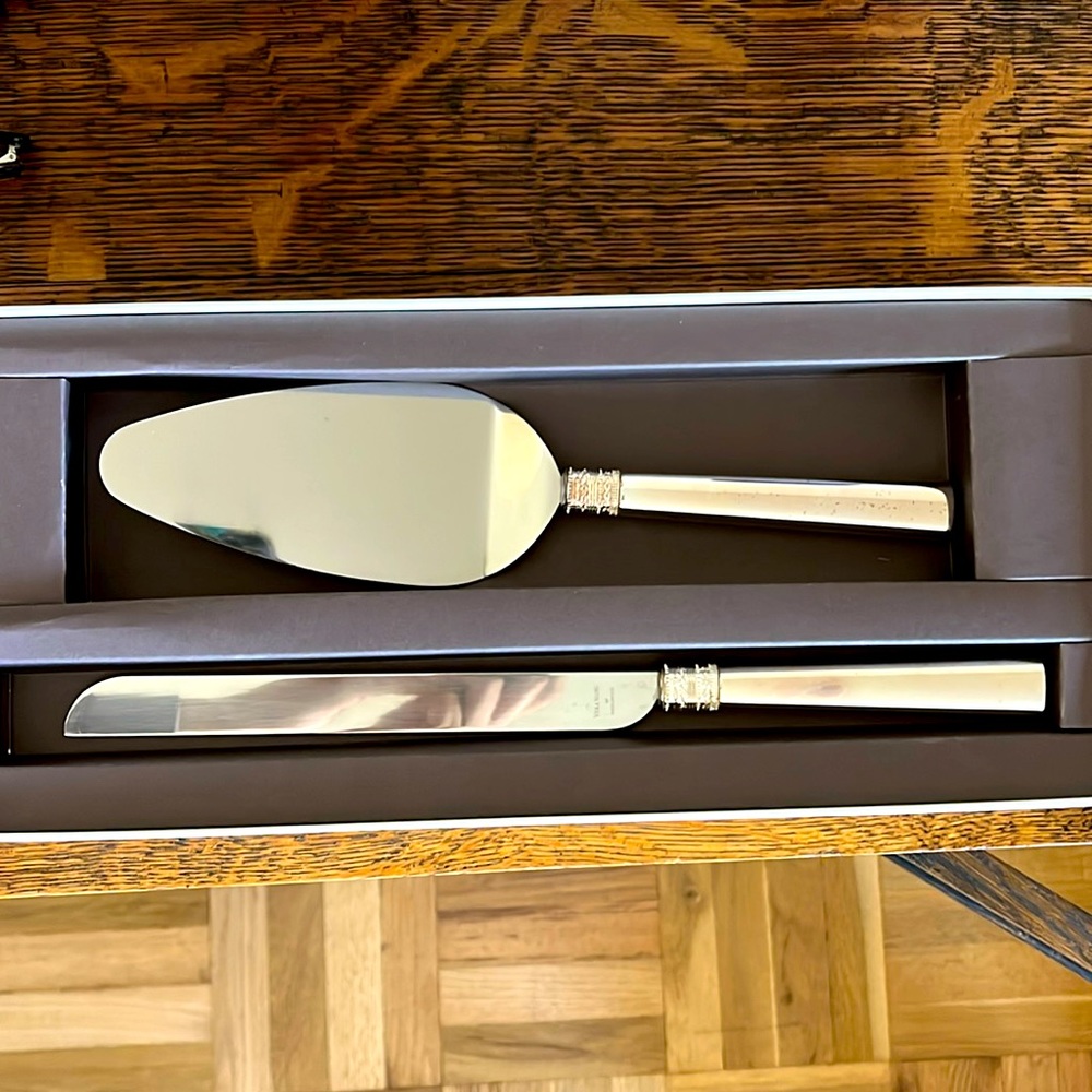 Cake knife and server - Vera Wang by Wedgwood